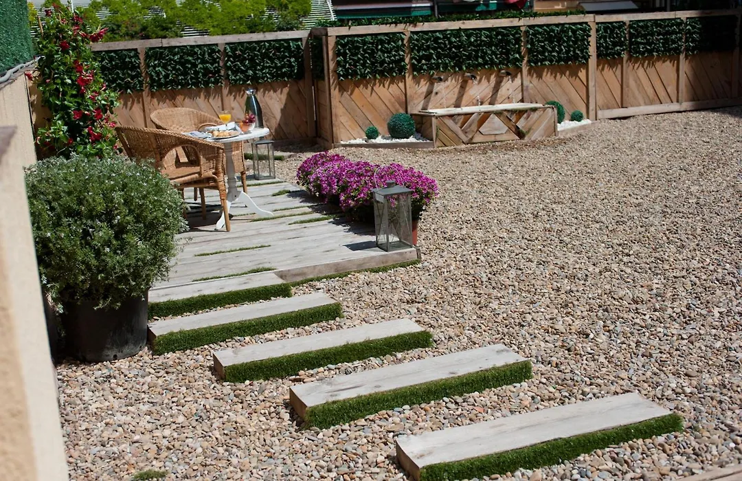 Bachome Terrace B&B-1